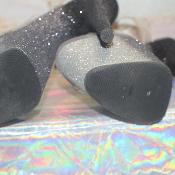 GRAY /BLACK GLITTER PLEASER HEELS - Picture 2 of 4